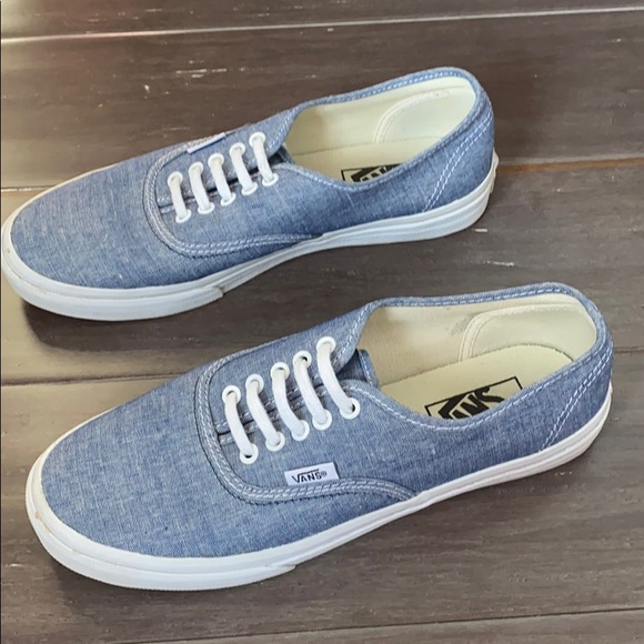 Vans - Picture 4 of 5